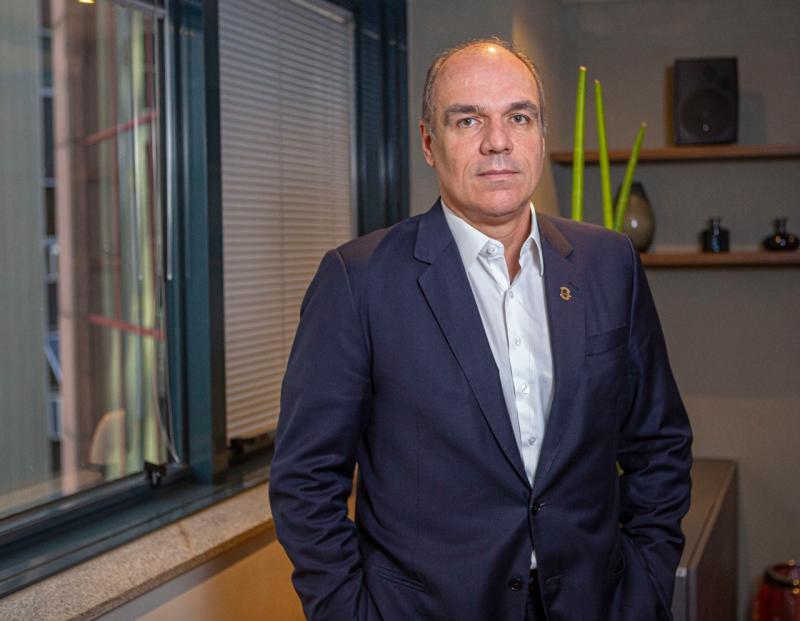 O médico prudentino Denis Calazans Loma é o presidente da Sociedade Brasileira de Cirurgia Plástica