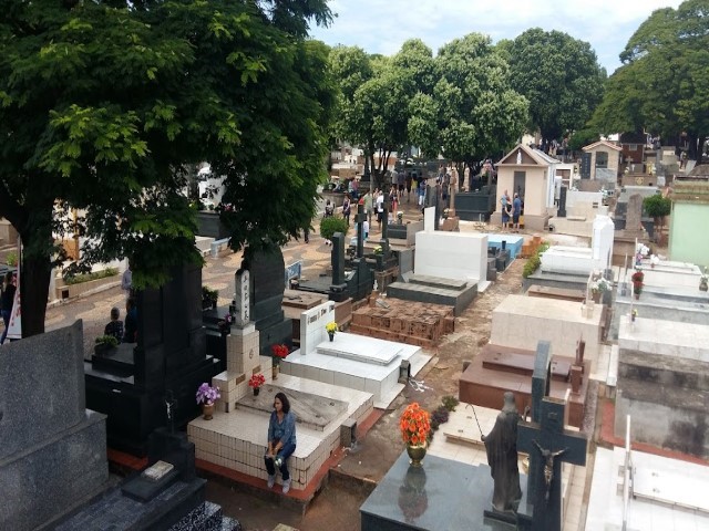 Cemitério São João Batista aguarda cerca de 20 mil pessoas às vésperas e no Dia de Finados