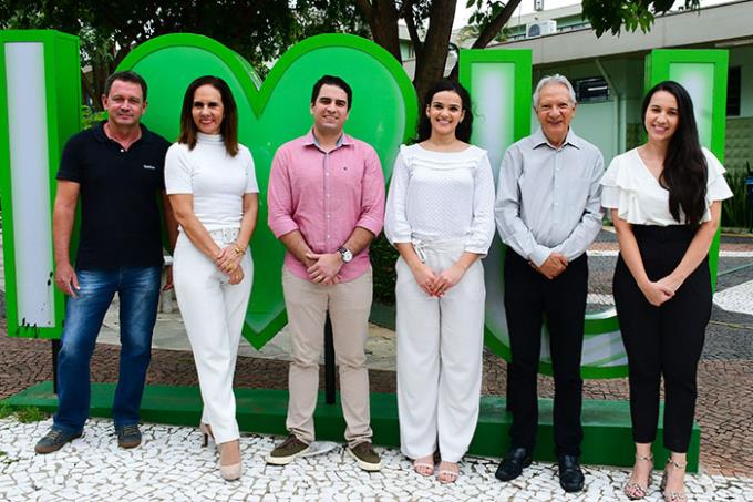 Dr. Edilson Flores, Elaine Bertacco, Guilherme Dalaqua, Alana Barbosa, Dr. Luiz Euribel e Gabriella Belussi