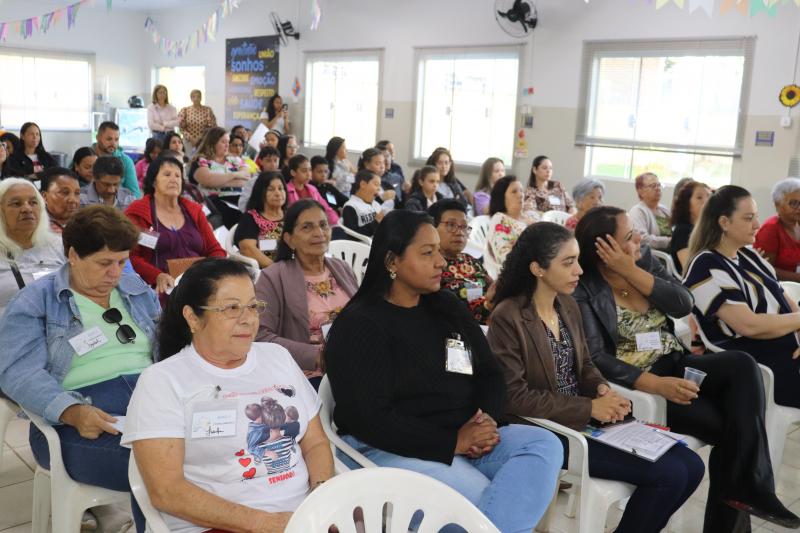 Prefeitura, Conselho Municipal de Assistência Social e Divisão de Assistência Social discutem diretrizes para melhoria do Suas