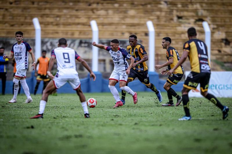 Grêmio Prudente vem de empate por 1 a 1 contra o líder Novorizontino no Prudentão