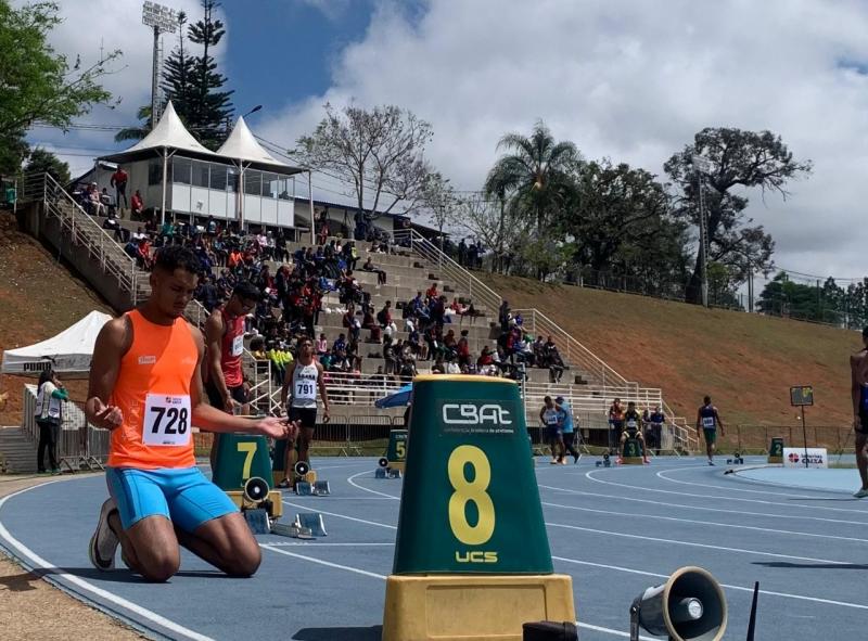 João Victor precisa baixar dois décimos de sua marca atual para garantir um lugar entre os 6 homens que representarão o time Brasil nos 4x400m