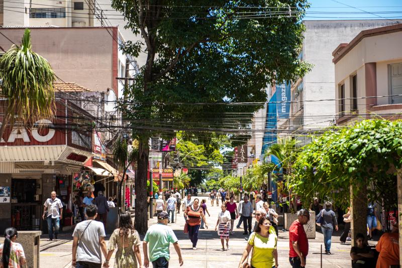 Comércio premiará consumidores que comprarem em lojas físicas da cidade