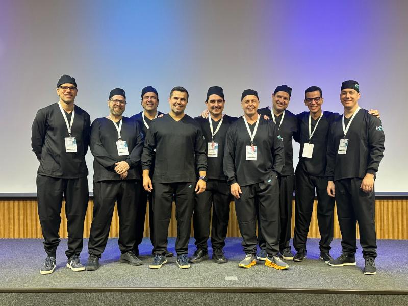 Equipe de professores no curso em Campinas