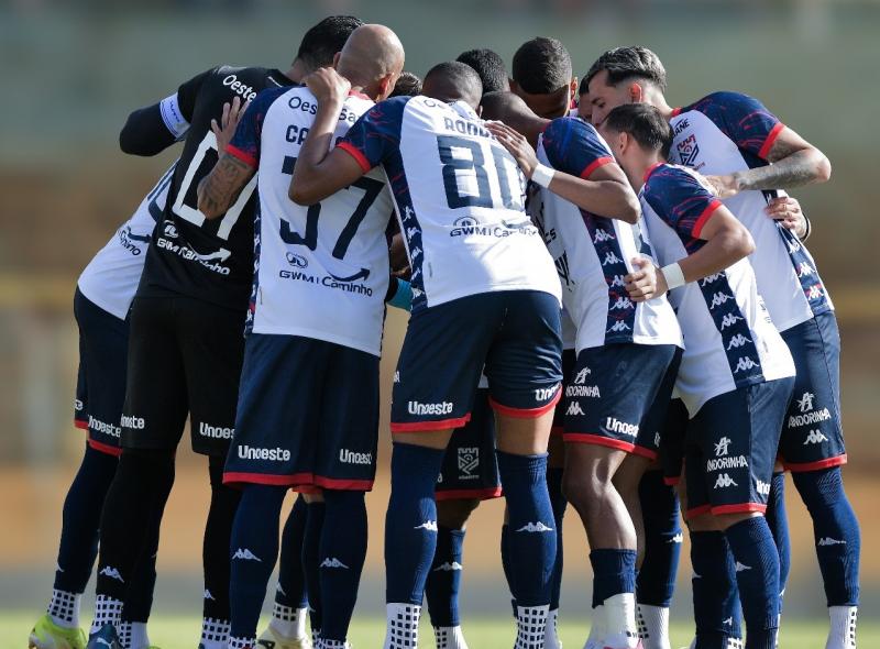 Com a derrota de sábado, Grêmio caiu para lanterna da chave 1 restando 2 jogos para o término da fase de grupos 