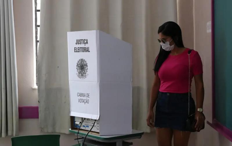 Em Prudente, maior colégio eleitoral da região, mulheres representam 53,72% do total de 165.832 votantes, sendo 89.090 eleitoras e 76.716 homens