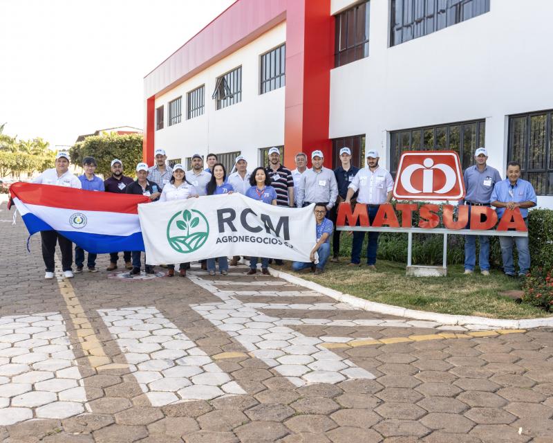 Grupo de produtores e técnicos do Paraguai visitaram matriz da Matsuda nos dias 8 e 9 de agosto