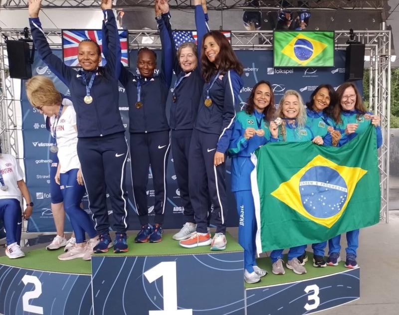 Corredora da Semepp faturou a medalha no revezamento 4x100m, na categoria W55, juntamente com Sueda Cock, Andrea Raulino e Marlene Shuberth