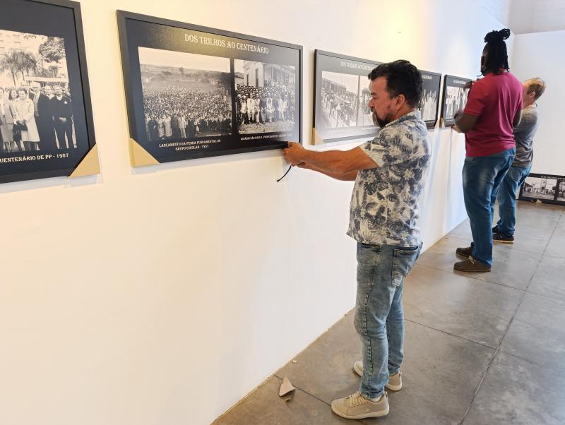 “Dos Trilhos ao Centenário”: exposição conta com 30 painéis e teve inicio hoje