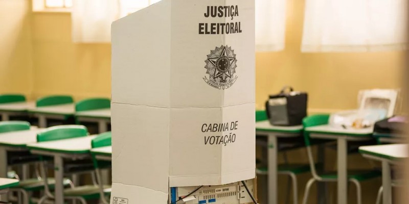 Locais foram desativados para melhor acomodação dos eleitores