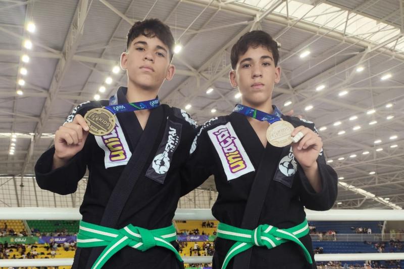 Jovens promessas do jiu-jitsu de PP, Yuri e Ygor garantiram medalhas em mais uma importante competição da IBJJF