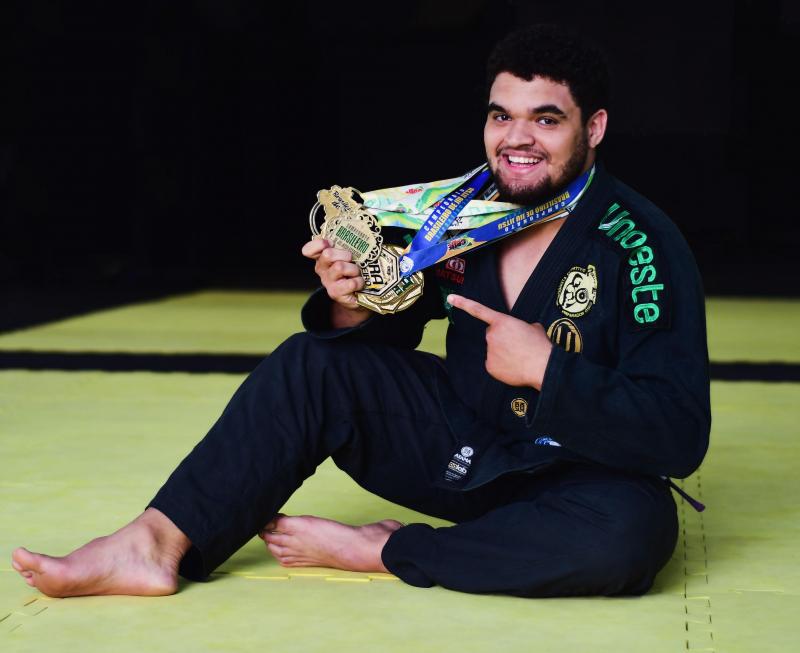 Lucas Porto, da equipe M4BJJ, é só alegria para sua cidade: Álvares Machado