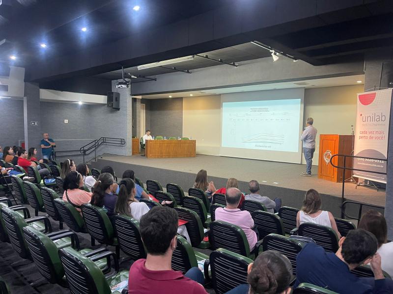 Evento foi realizado no auditório da Casa do Médico