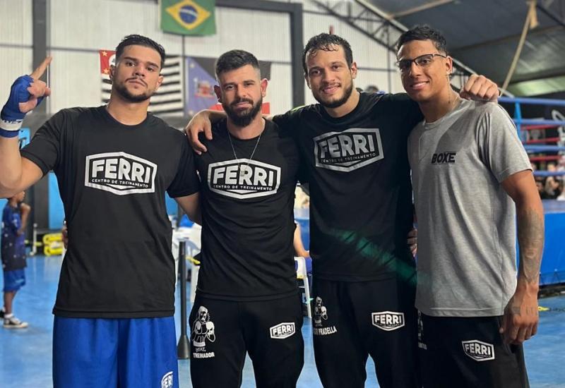 Higgor, Diego, Taygor e Lucas após disputas das semifinais do sábado