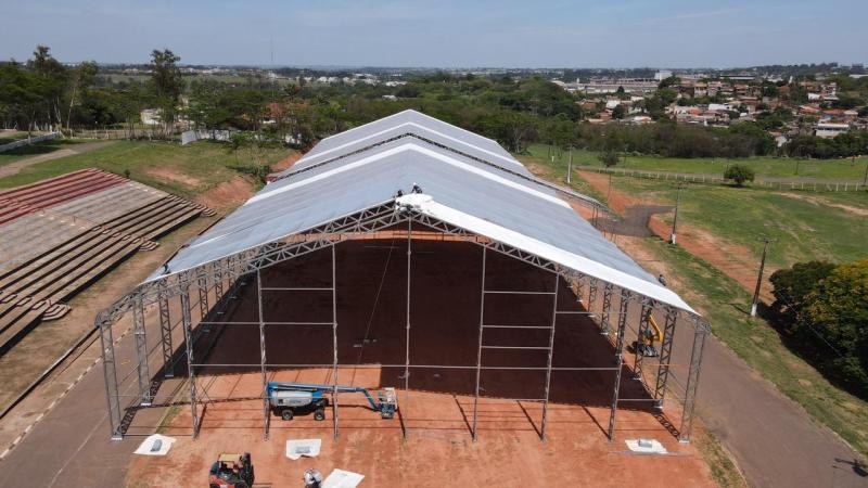 Tenda principal será coberta por tecido de alta tecnologia que não permite propagação de fogo