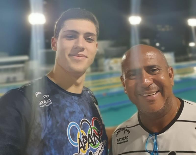 João Victor Zanetti Martins e o técnico Pepe: “Treinamos muito para essa disputa”