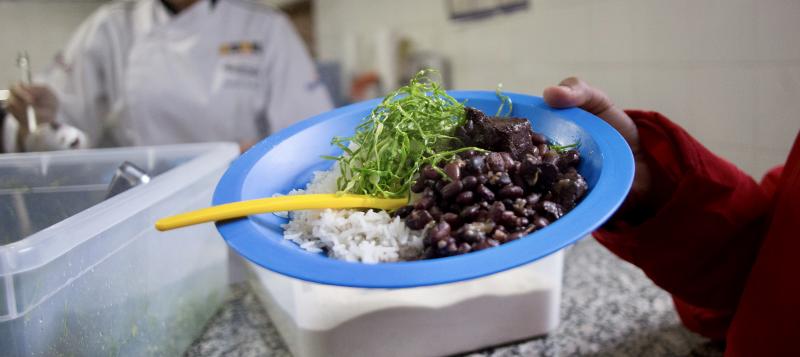 Cardápio é preparado por equipe de nutricionistas da Seduc-SP