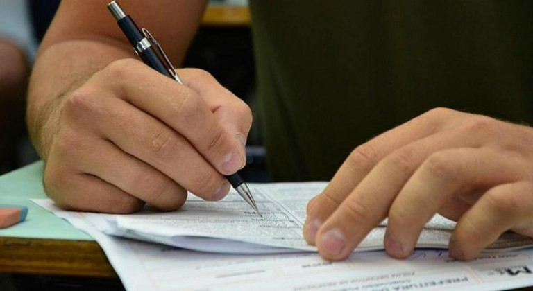 Provas do concurso público da Prefeitura são aplicadas neste domingo