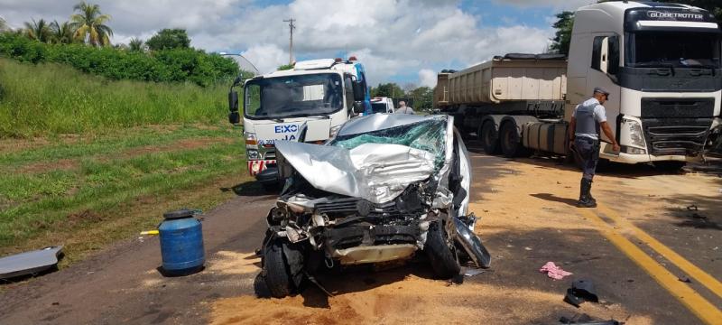 Acidente fatal aconteceu na tarde desta sexta-feira na altura do quilômetro 650 da Rodovia Comandante João Ribeiro de Barros