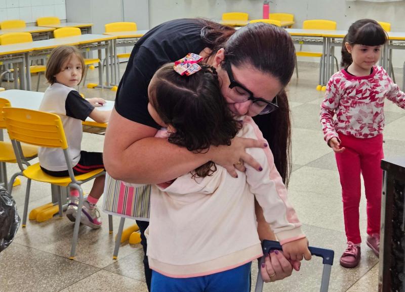 Alunos retornaram às escolas municipais nesta quarta-feira