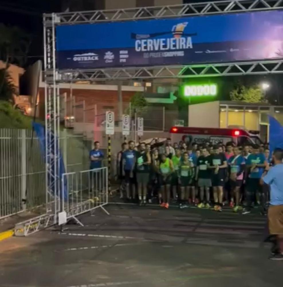 Primeira edição da Corrida Cervejeira reuniu público diverso