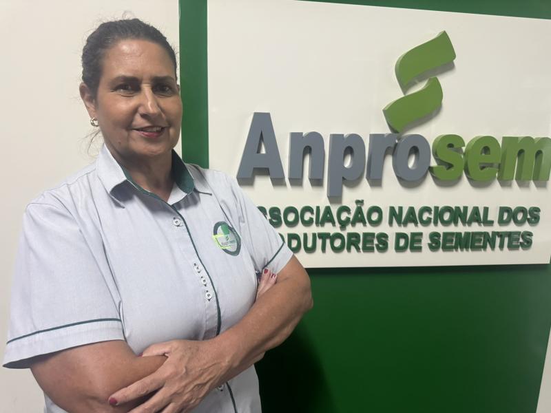 Sandra Ferreira, secretária executiva da Anprosem: “O foco é trazer conhecimento atualizado para todos os envolvidos no setor, desde o plantio até o manejo adequado das sementes”