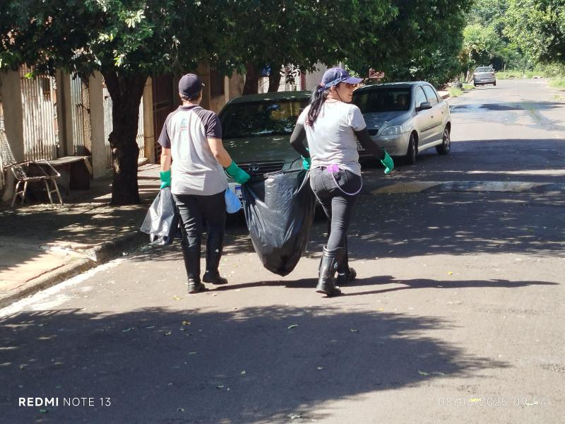 Pirapozinho vem realizando arrastões e nebulização veicular em bairros da cidade; neste sábado haverá também vacinação contra dengue